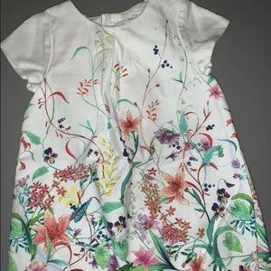 Zara floral dress 18-24 euc